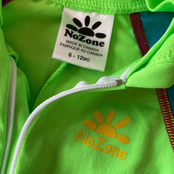 NoZone hooded baby full-length swimsuit (6-12m) - Picture 3 of 3